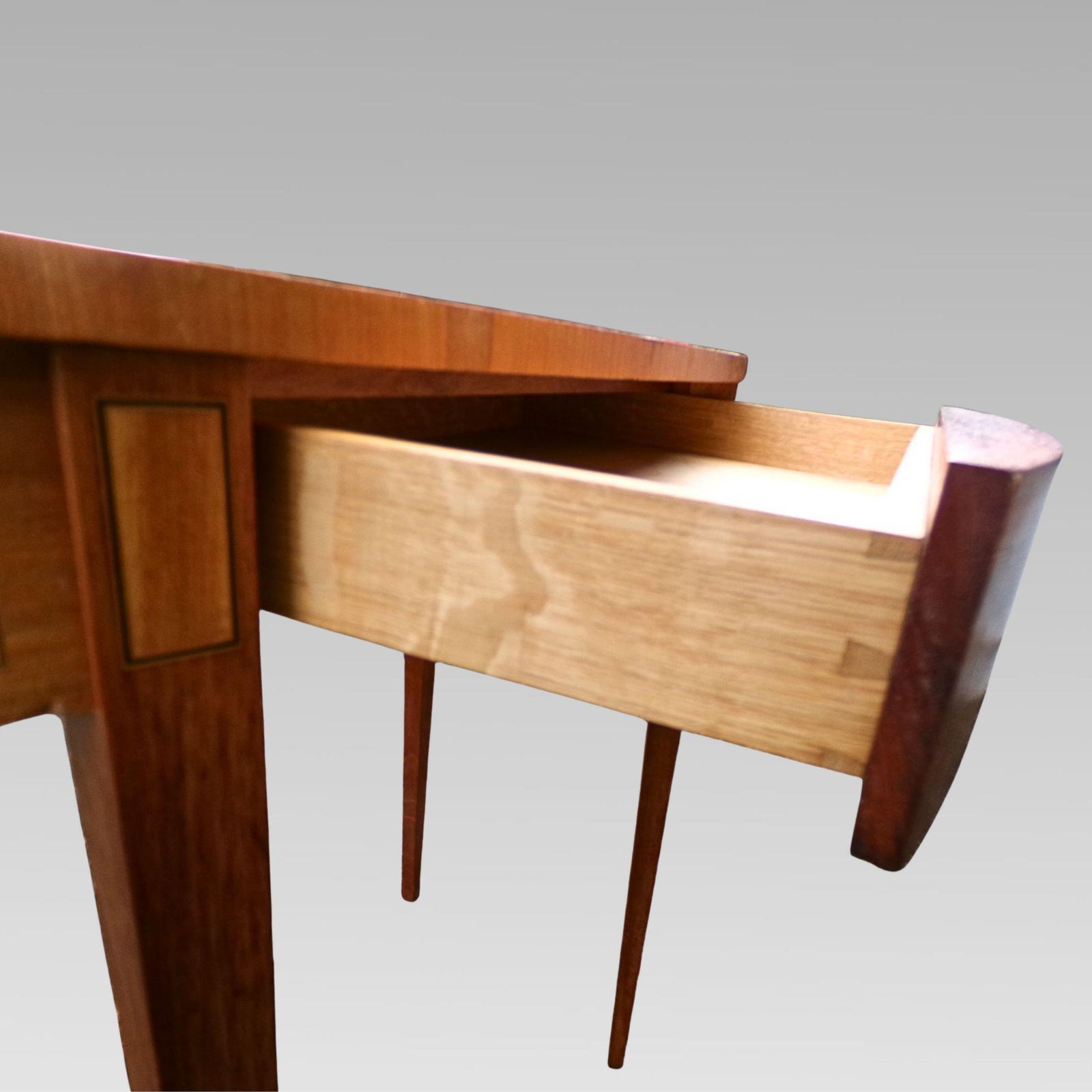 Exceptional Quality Satinwood & Crossbanded Georgian Style Hall Or Console Table photo vintage