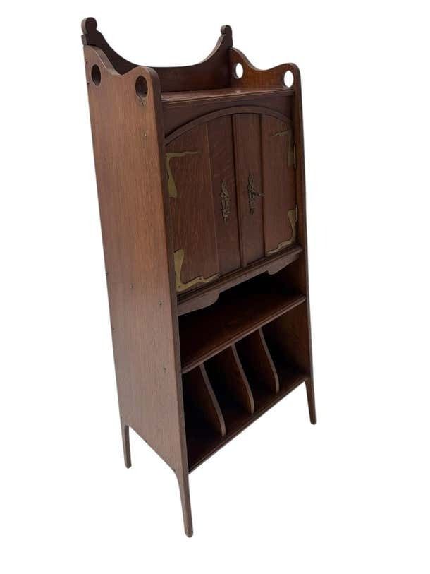 Arts & Crafts Art Nouveau Cabinet By H.P. Mutters & Zoon Den Haag, 1900s photo vintage