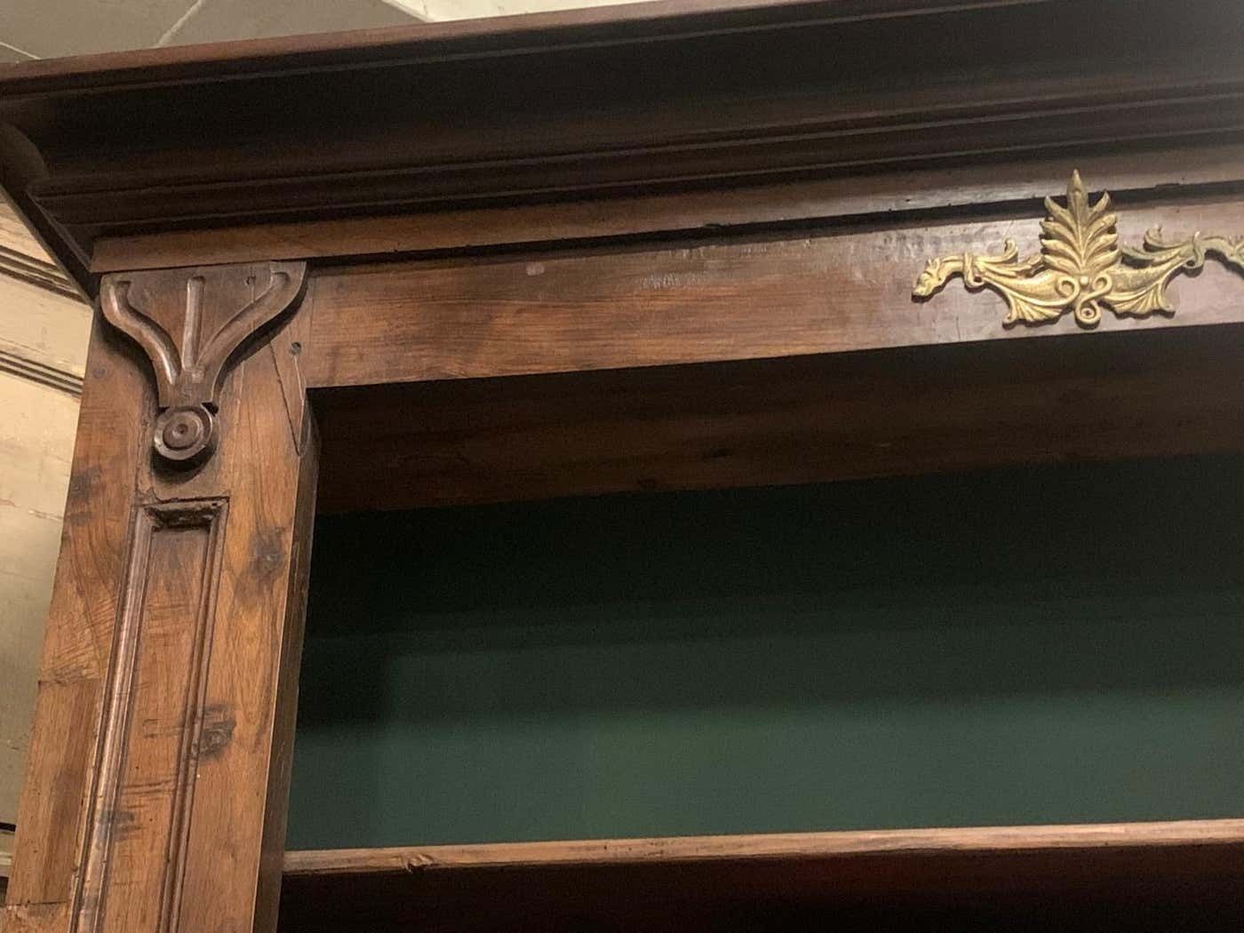 No. 3 Elegant Walnut And Poplar Bookcases, Gilt Frieze, Italy photo Furniture
