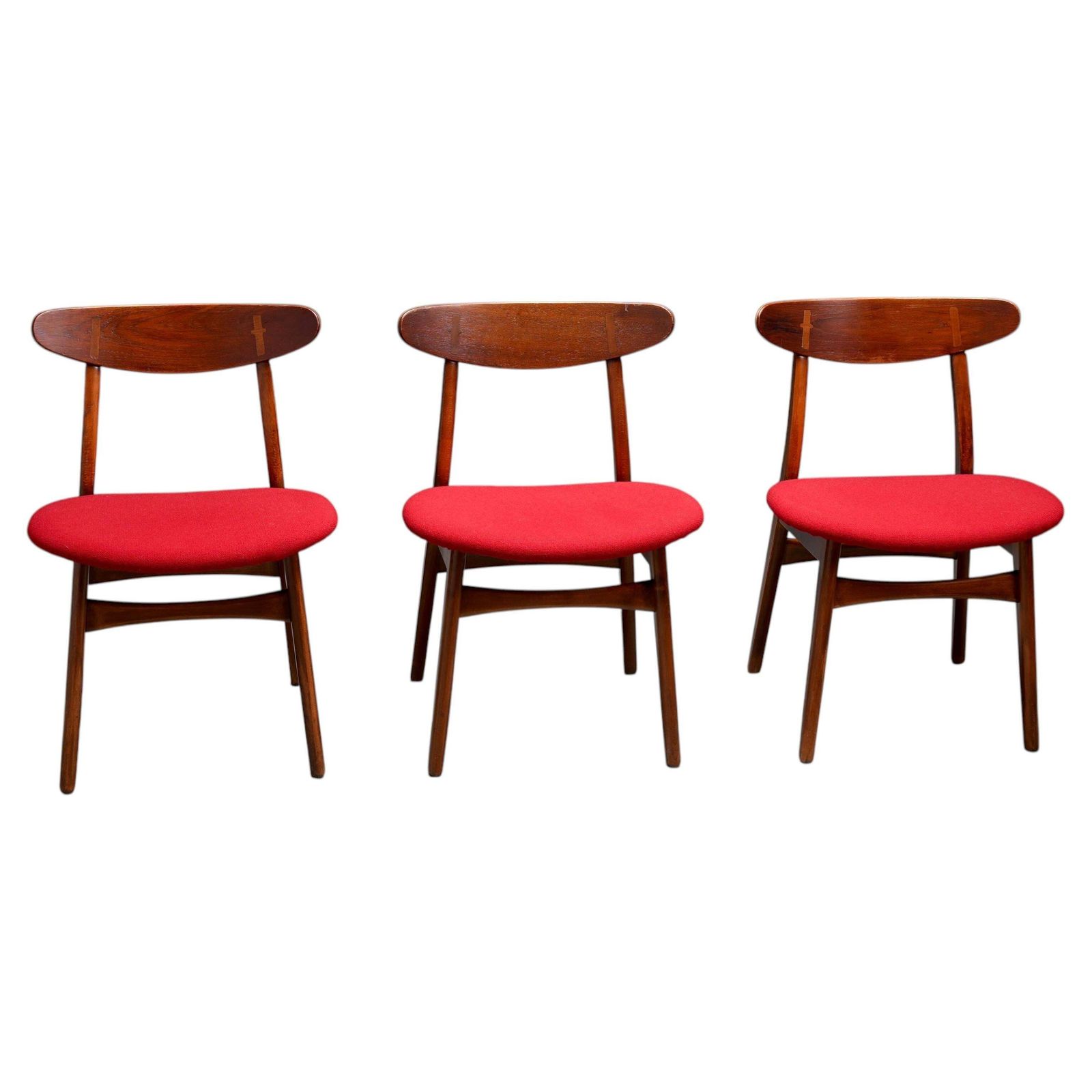 Set Van 3 Hans Wegner "Ch30" Stoelen, Denemarken, Jaren 1960
