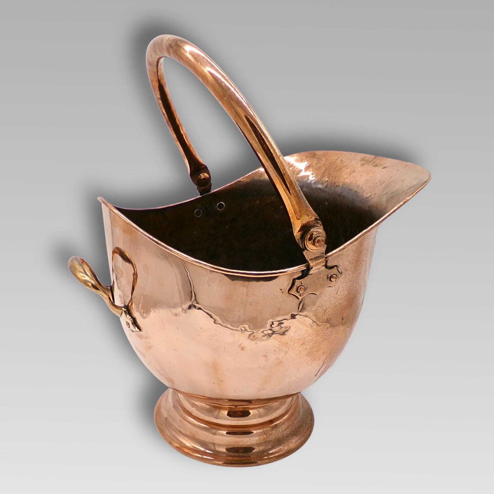 Fabulous Large Antique 19th Century Copper Brass Coal Bucket Helmet Scuttle W/ Handle