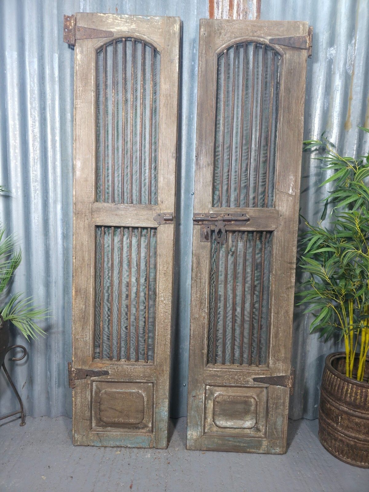 Pair Vintage Rustic Indian Wooden Iron Doors Garden Gates Room Divider Screen photo vinterior