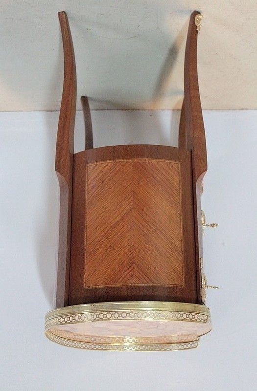 photo furniture Transition Style Commode In 20th Marquetry