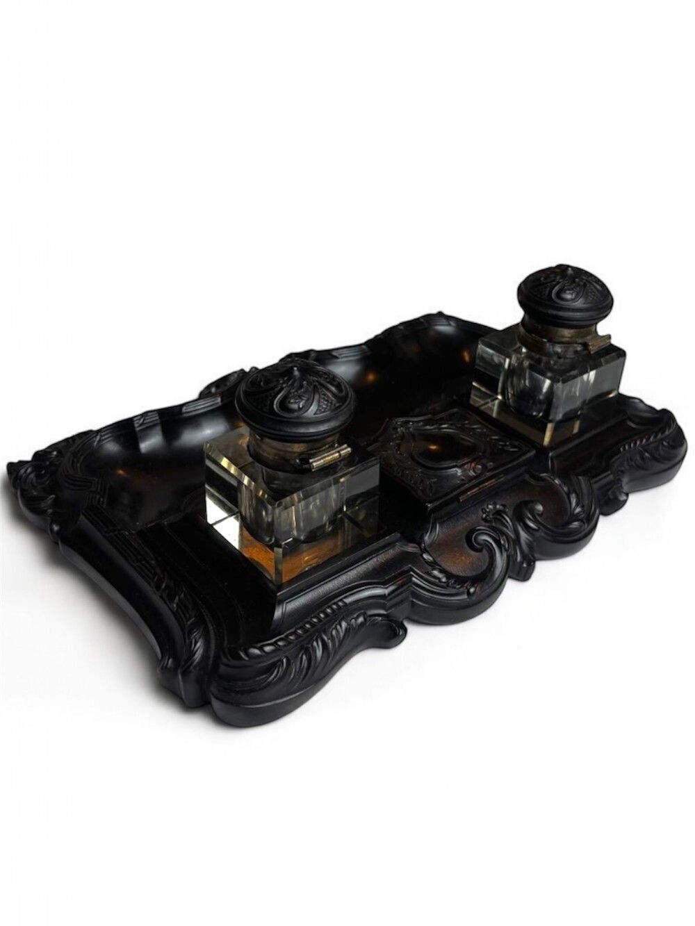 19th Century Ebony Inkwell With Intricate Carving photo vinterior