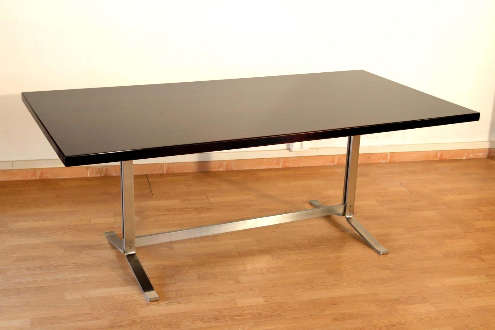 Mid Century Formanova Table Rosewood Chromed Steel By Gianni Moscatelli, 1965. photo Furniture