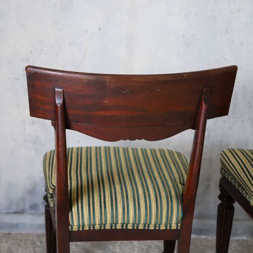 photo vinterior Pair Of William IV Mahogany Side Chairs With Regency Stripe Upholstery, C.1830