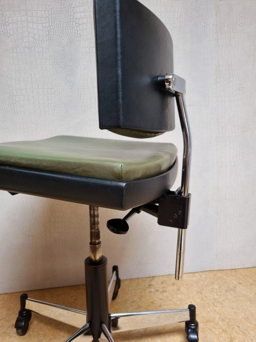 photo furniture Adjustable Swivel Office Chair From Stoll Giroflex, Switzerland, 1965