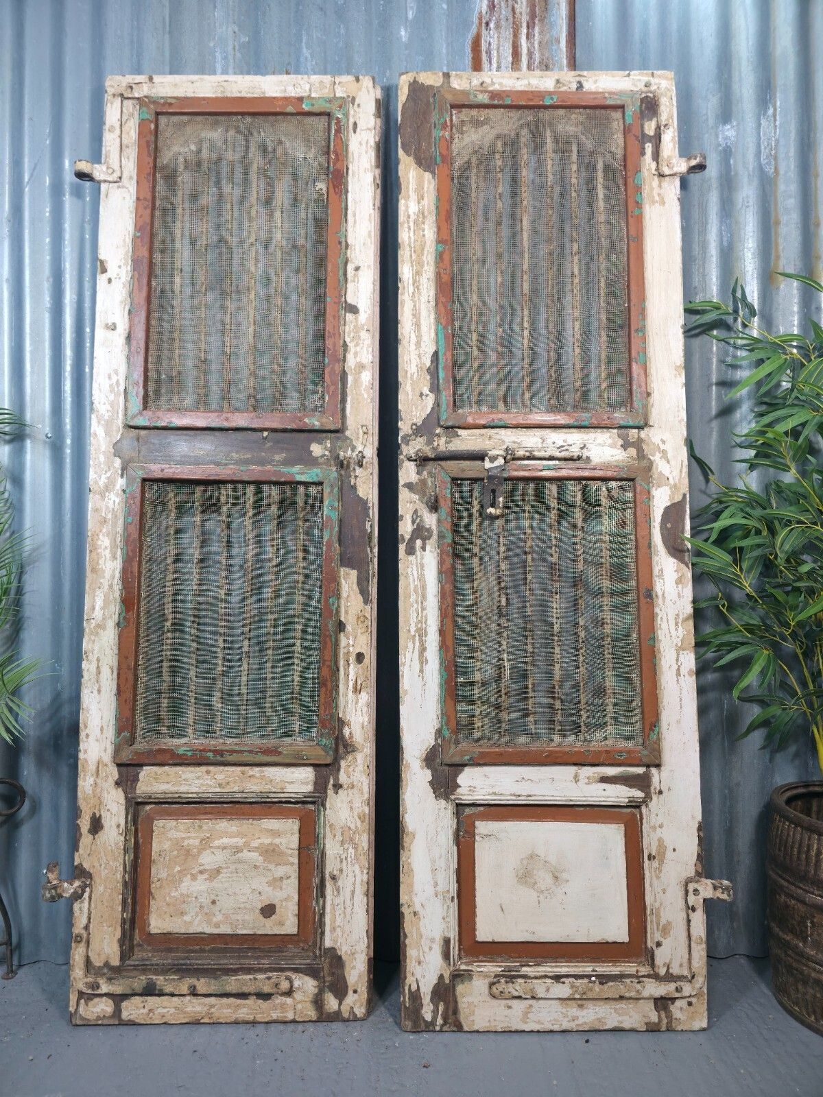 Pair Vintage Rustic Indian Wooden Iron Doors Garden Gates Room Divider Screen photo vinterior