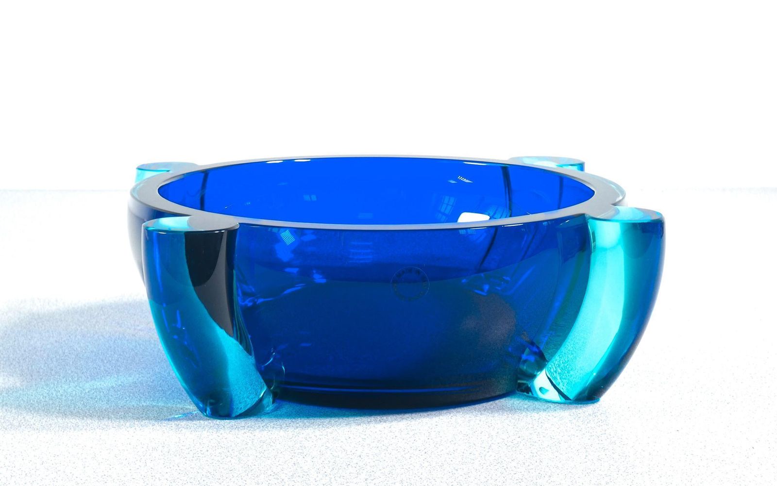 Vase, Rosamunda Bowl, Design Marie Tina Aufiero For Venini. Italy, 1991 photo Home Decor