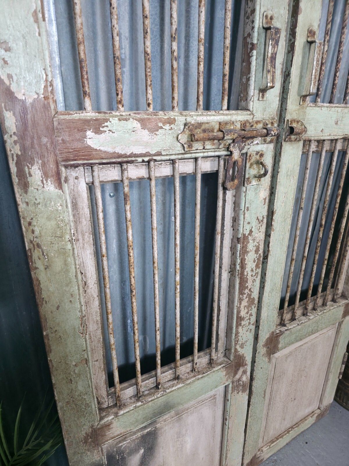 Pair Vintage Rustic Indian Wooden Iron Doors Garden Gates Room Divider Screen photo Home Fixtures