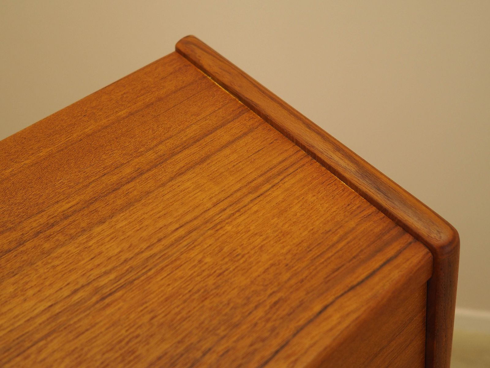 photo furniture Teak Secretary, Danish Design, 1960s, Designer: Arne Wahl Iversen, Manufacturer: Vinde Møbelfabrik