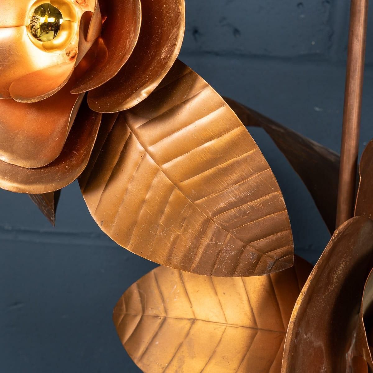 Lighting Vintage 20th Century Italian Brass Floral Floor Lamp C.1970 photo