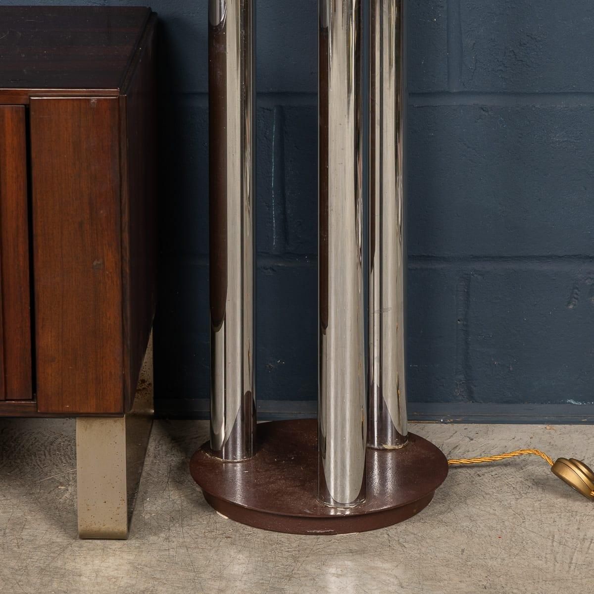 photo vintage Vintage 20th Century Italian Chrome & Glass Floor Lamp By Mazzega C.1970