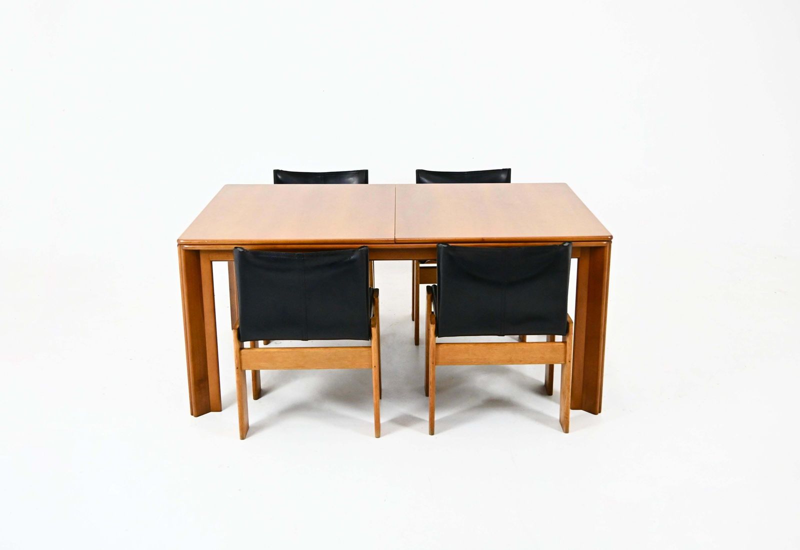 photo furniture Extendable Dining Table "Mou" By Afra & Tobia Scarpa For Molteni, 1970s