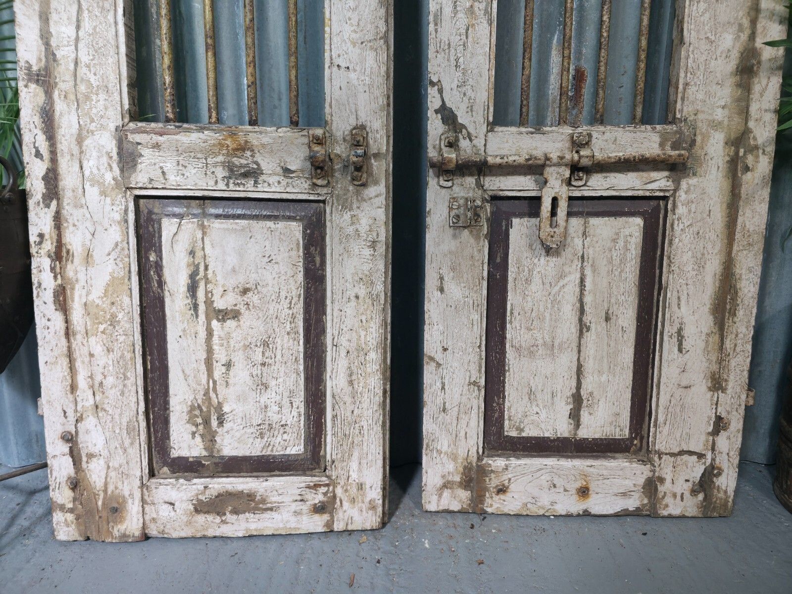 Pair Vintage Rustic Indian Wooden Iron Doors Garden Gates Room Divider Screen photo vintage