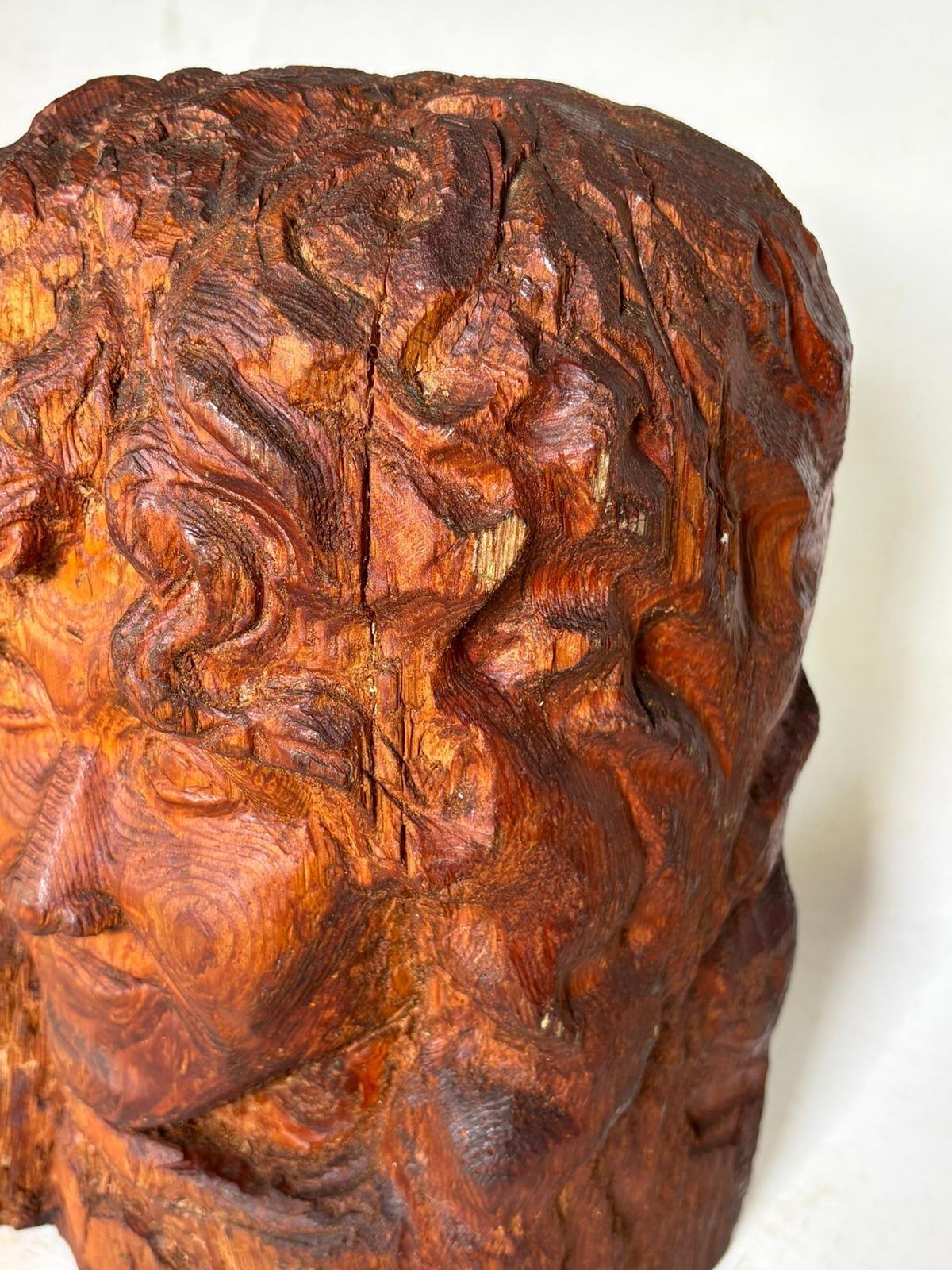 photo furniture Sculpture Of A Head In Wood, France, 1960