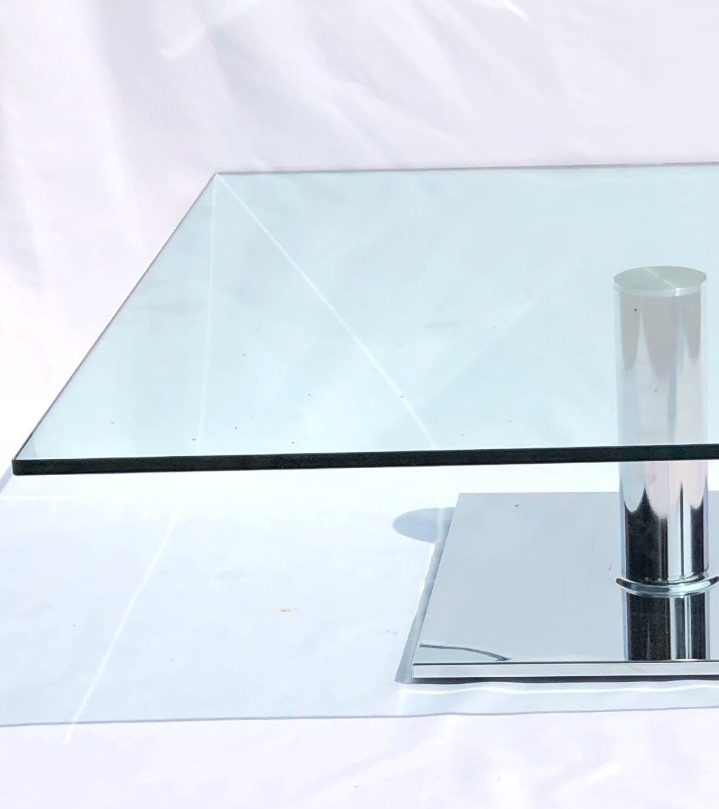 photo vintage Contemporary Square Glass Coffee Table With Polished Chrome Pedestal –  Modern Design 90cm