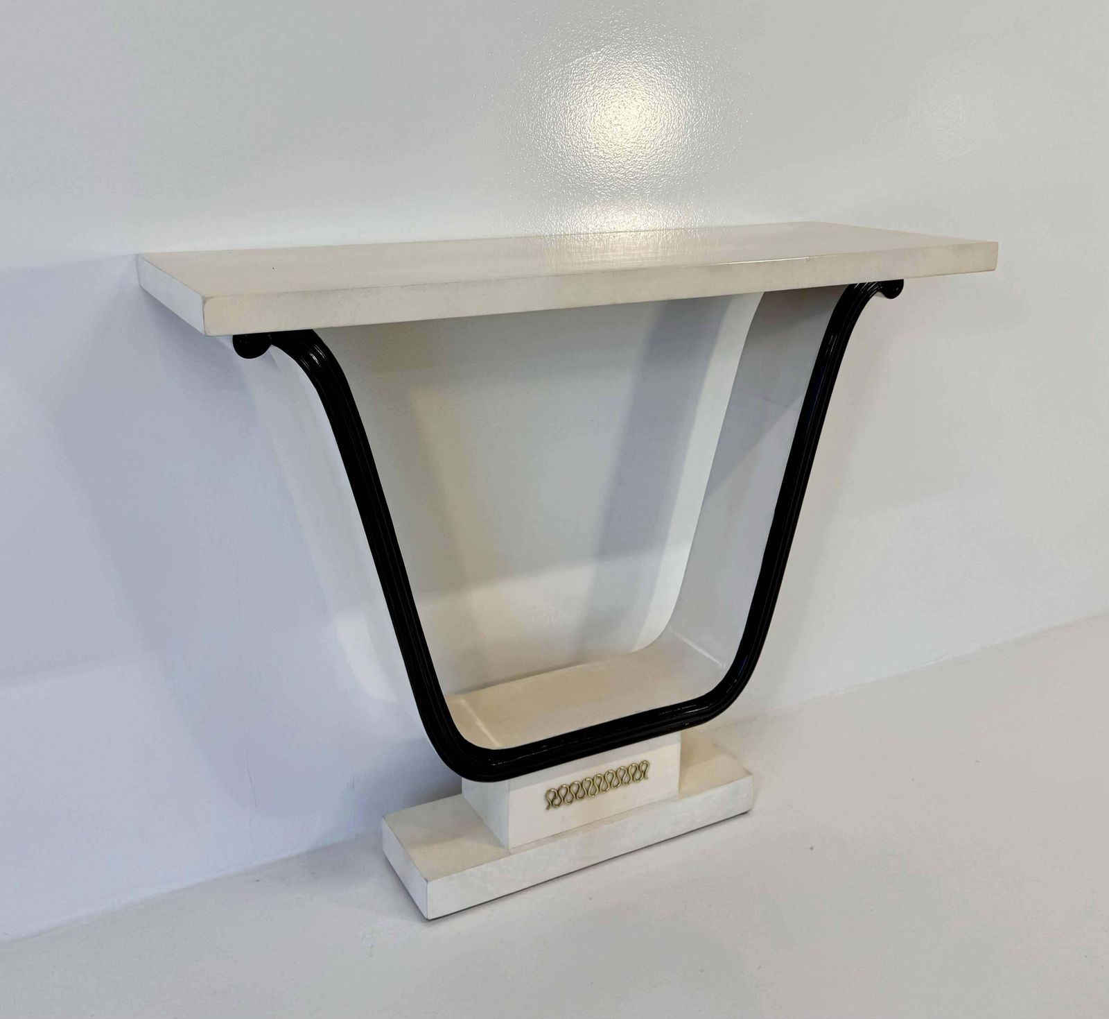 Italian Art Deco Parchment, Brass, Black Console, In The Style Of Borsani, 40s photo vinterior