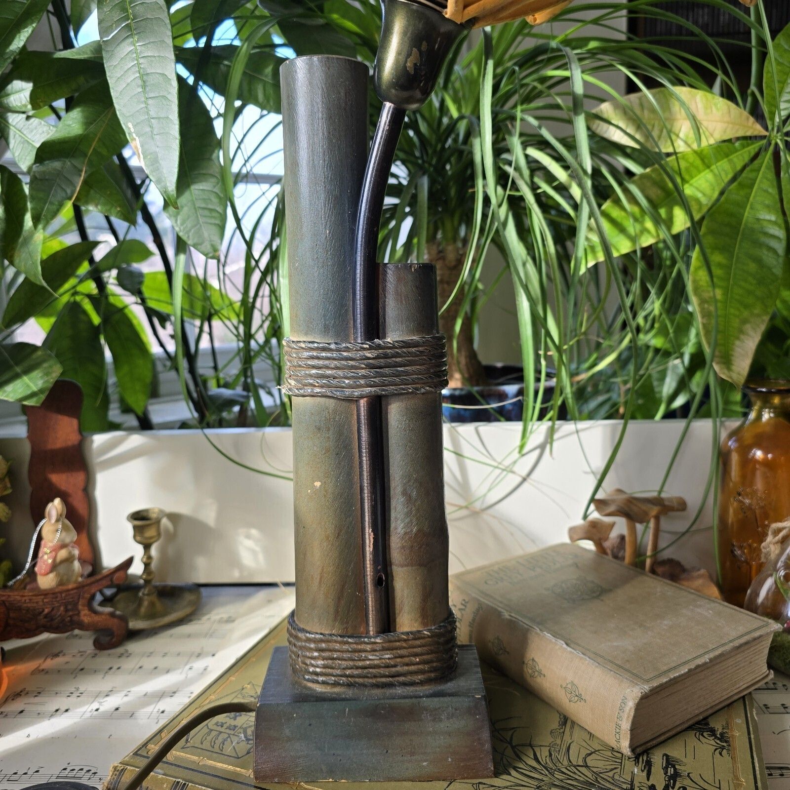 photo furniture Vintage Table Lamp Lotus Flower Bamboo Mid Century Bohemian Mcm Rare