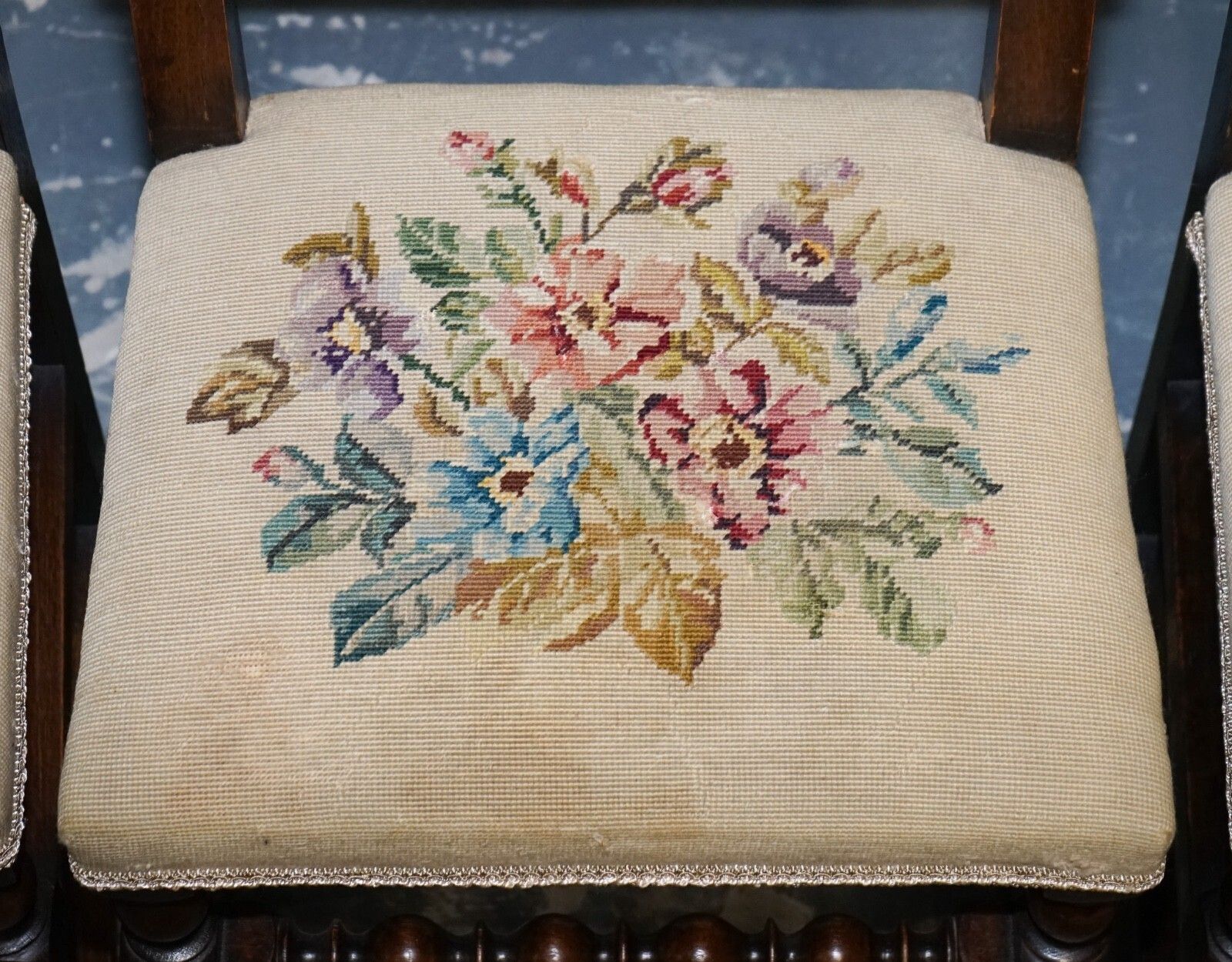 photo vinterior English Victorian Set Of Six Original Floral Tapestry Upholstery Dinning Chairs