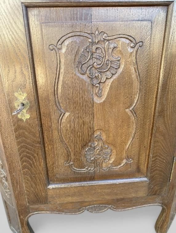 photo furniture Late 19th Century French Oak Provincial Corner Cupboard