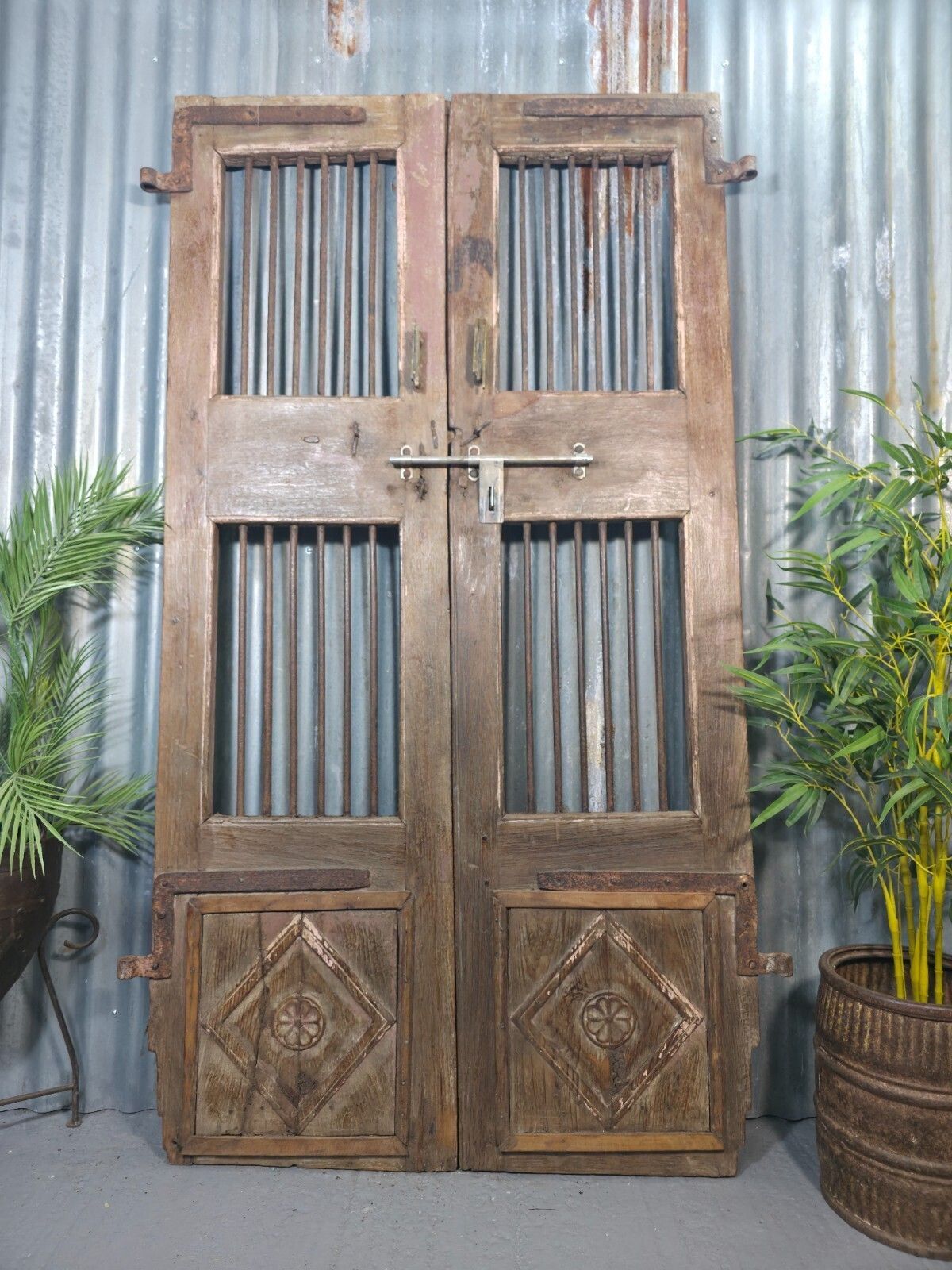 Pair Vintage Rustic Indian Wooden Iron Doors Garden Gates Room Divider Screen photo furniture