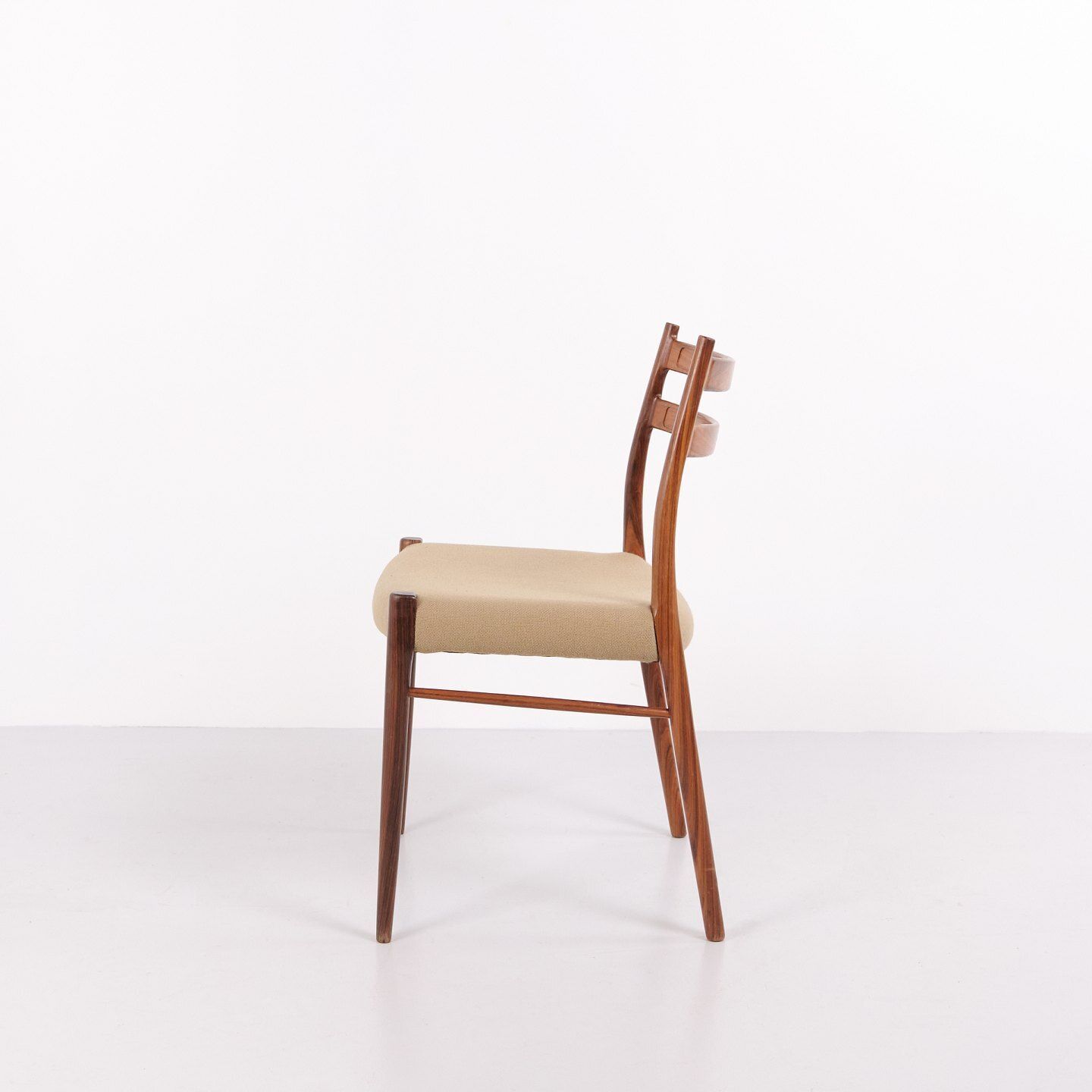 Dining Chairs By Arne Wahl Iversen For Glyngøre Stolefabrik In Rosewood, 1950s. photo Furniture
