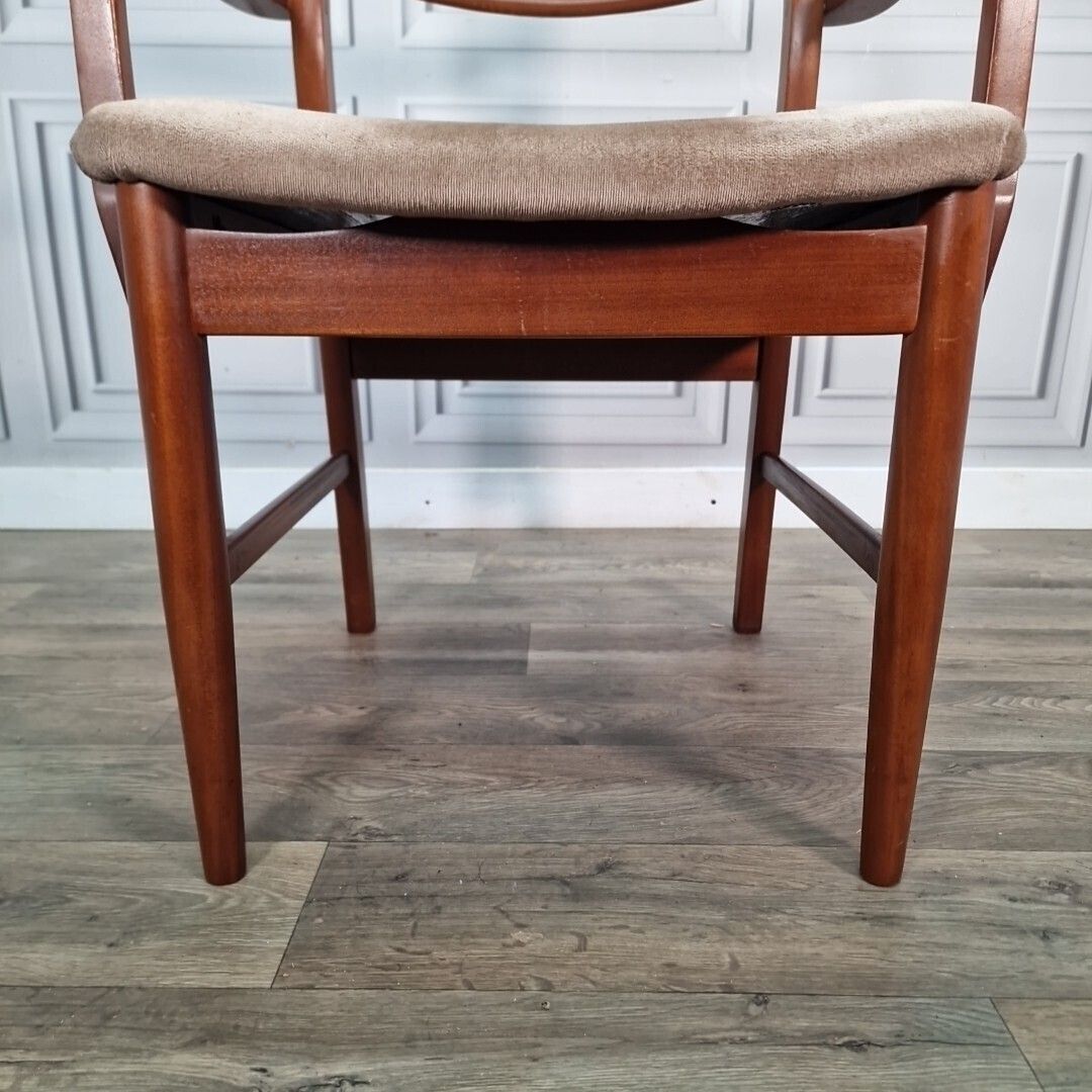 photo furniture Retro Desk Arm Chair Vintage Mid Century Danish Style Dining Office Seat 1970s