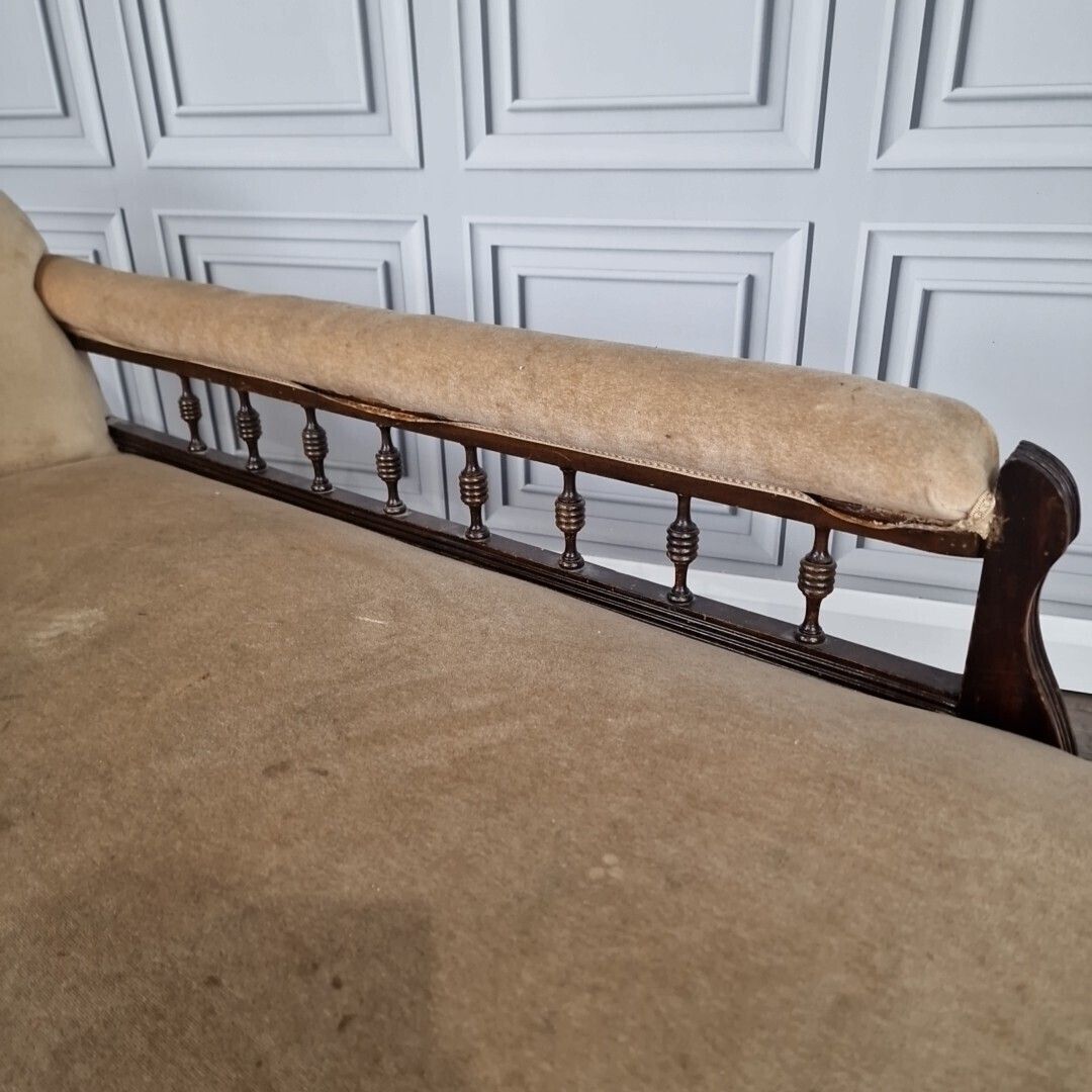 Antique Chaise Longue Carved Roll Rail Back Day Bed Seat Aesthetic Victorian photo vinterior