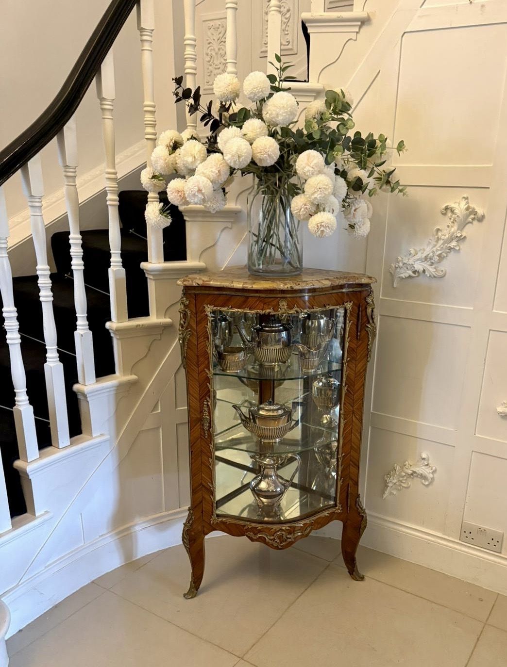 Antique Exceptional French Kingwood Serpentine Corner Display Cabinet With Marble Top And Ormolu Mount photo furniture