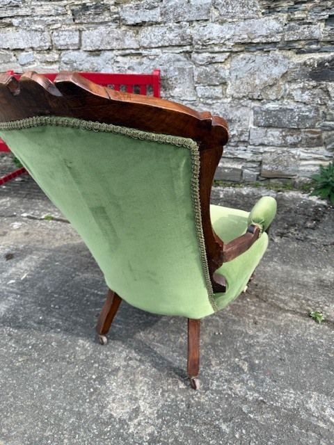 Antique Balloon Back Parlour Arm Chair photo 115.0