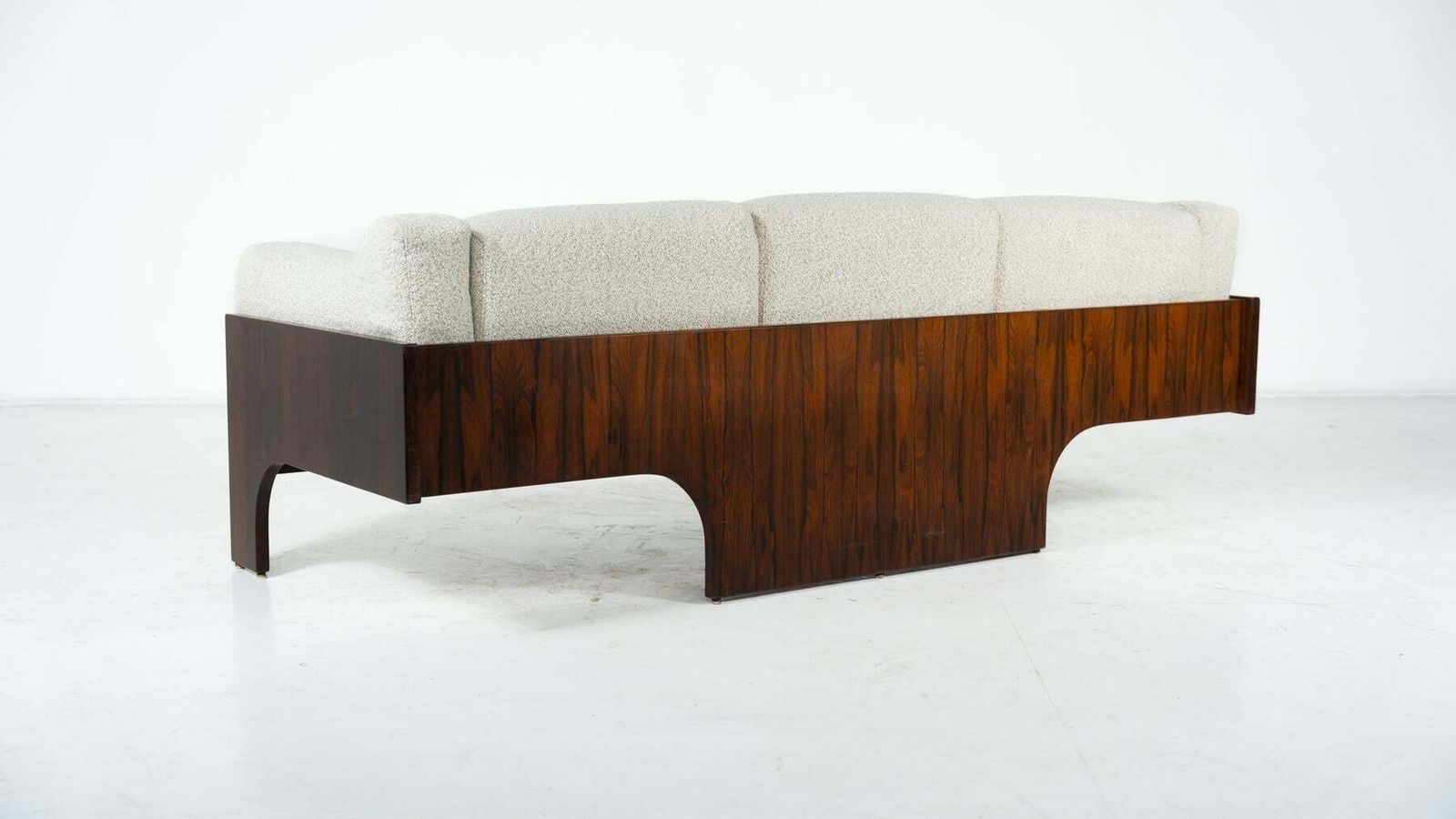 Mid Century Sofa Oriolo By Claudio Salocchi For Sormani Wood And White Fabric photo 7038.0