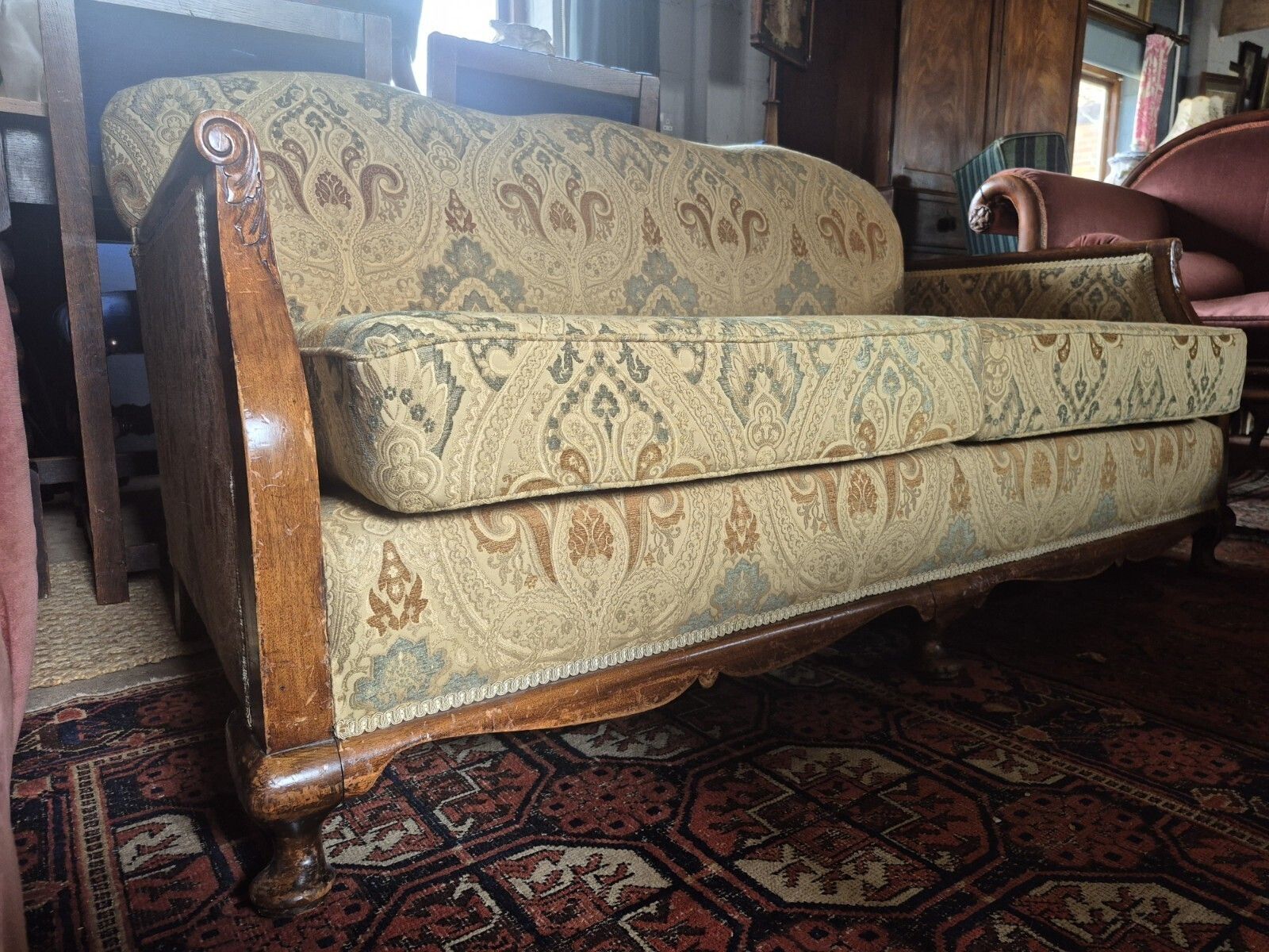 photo vinterior A Fab Vintage 1930 Art Deco Sily Damask Blues & Greens Oak Frame Two Seater Sofa