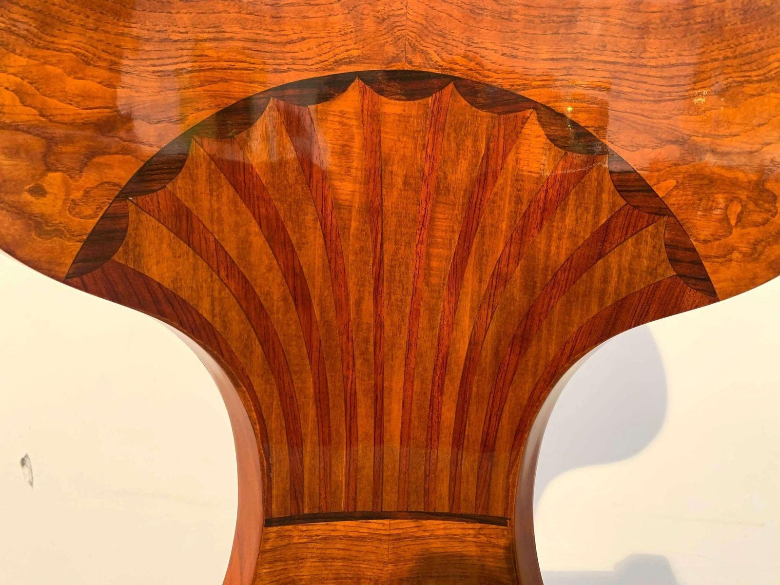photo vinterior Set Of Four Austrian Biedermeier Chairs, Ash Veneer, Grey Velvet, Circa 1890