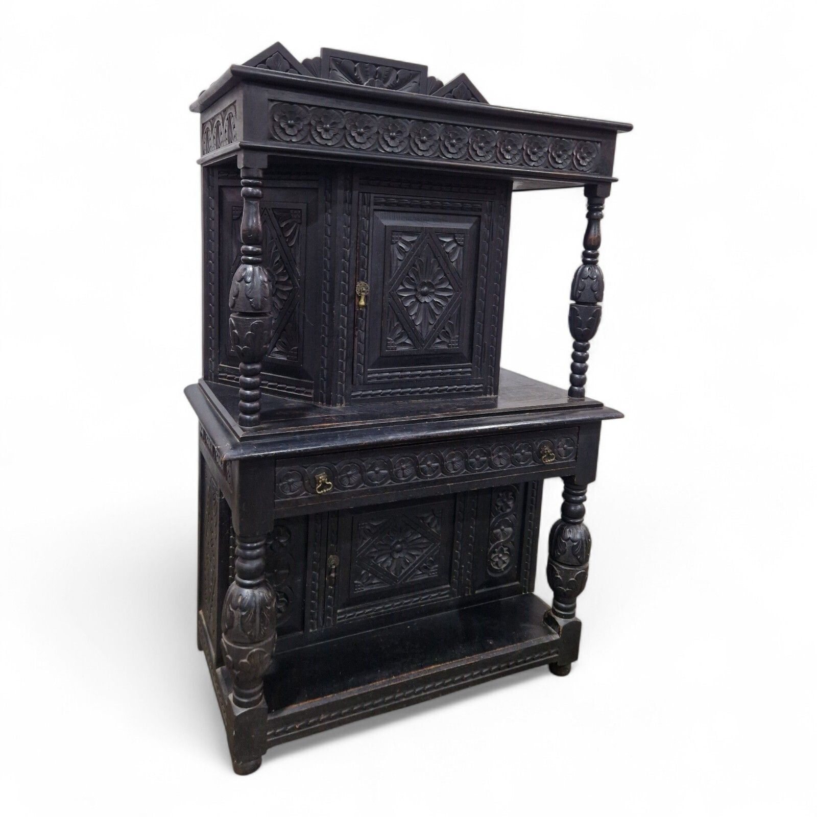 Antique Oak Court Cupboard   Heavily Carved Double Cupboard / Cabinet Ebonised photo vinterior