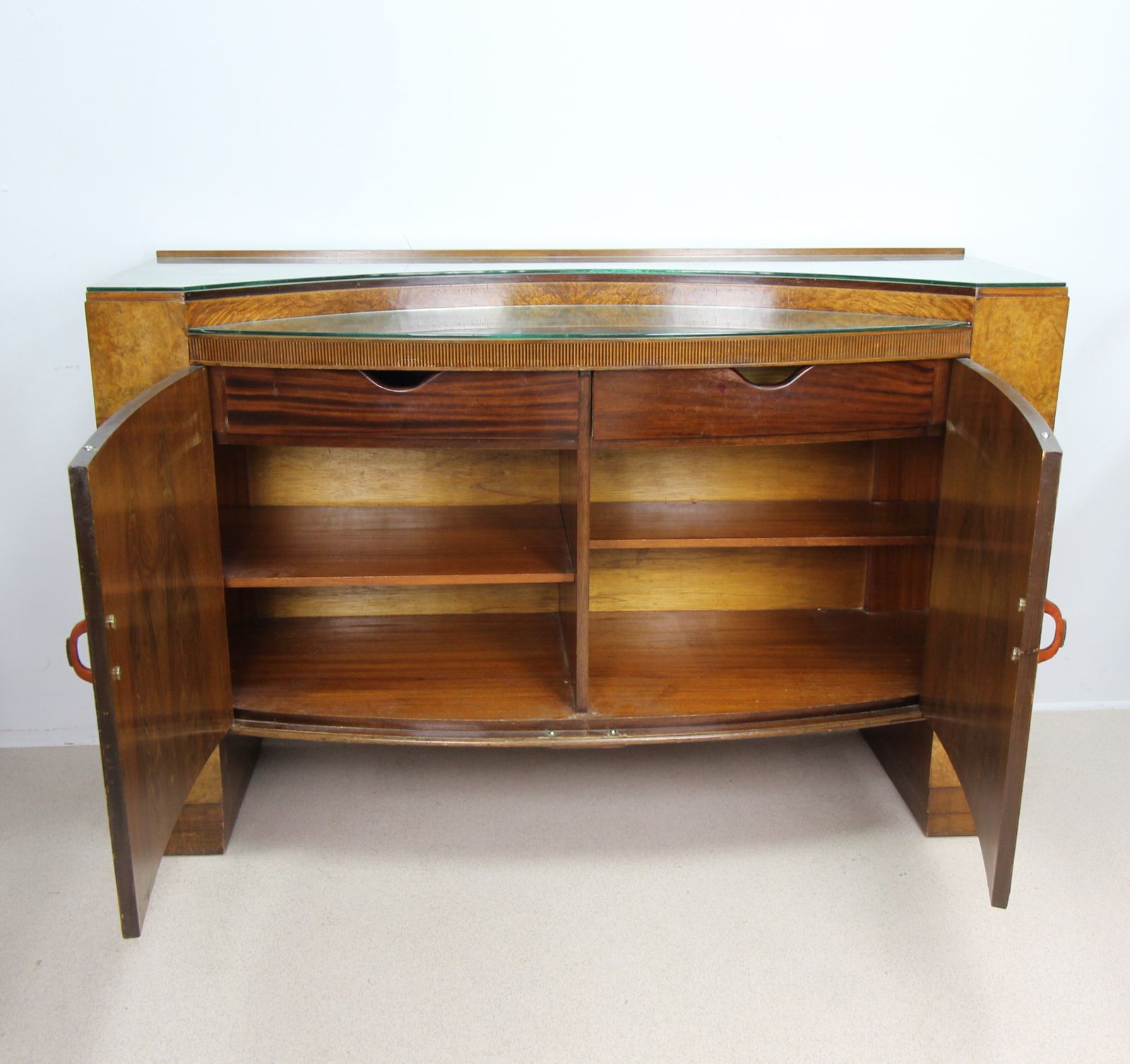 A Rare John Walker & Sons Art Deco Walnut Veneered Sideboard – Made In Scotland photo 1745.0