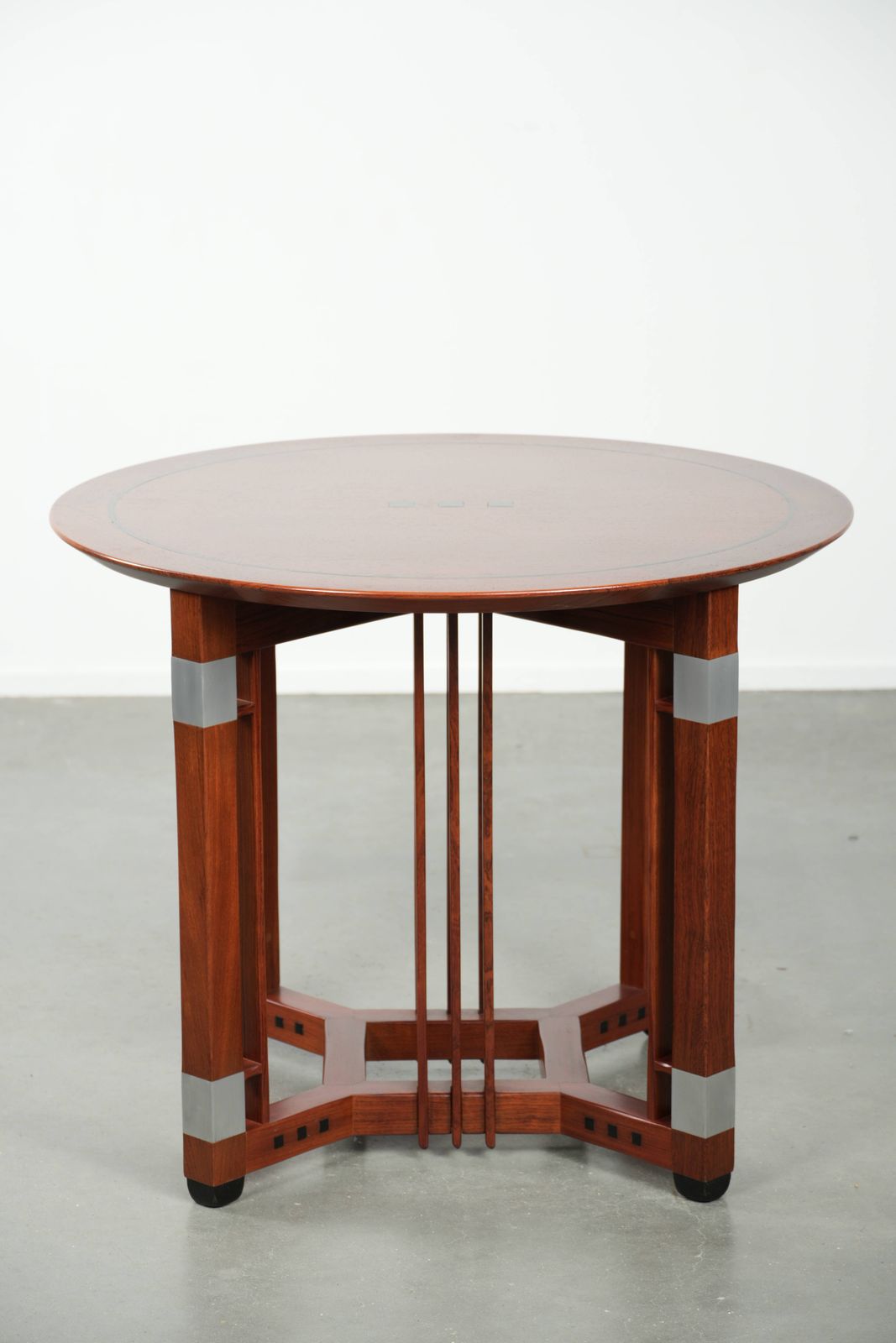 Beautiful Round Schuitema Design Art Deco Side / Coffee Table From The Decoforma Series photo furniture