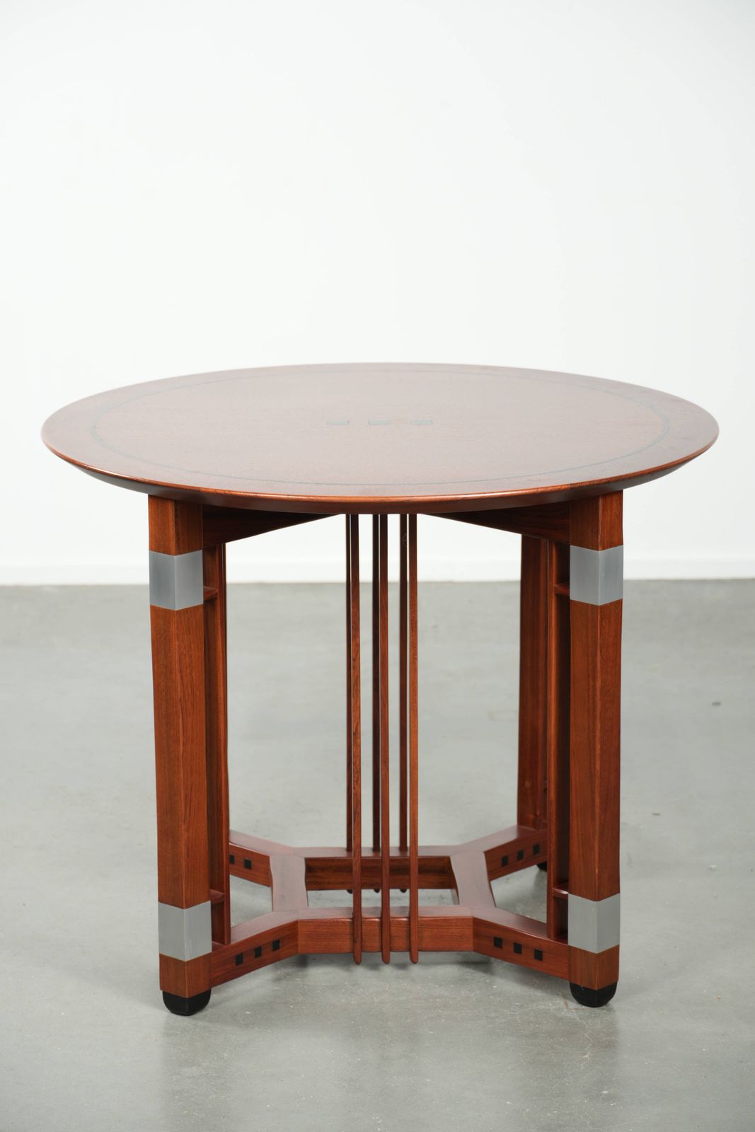 Beautiful Round Schuitema Design Art Deco Side / Coffee Table From The Decoforma Series photo Furniture