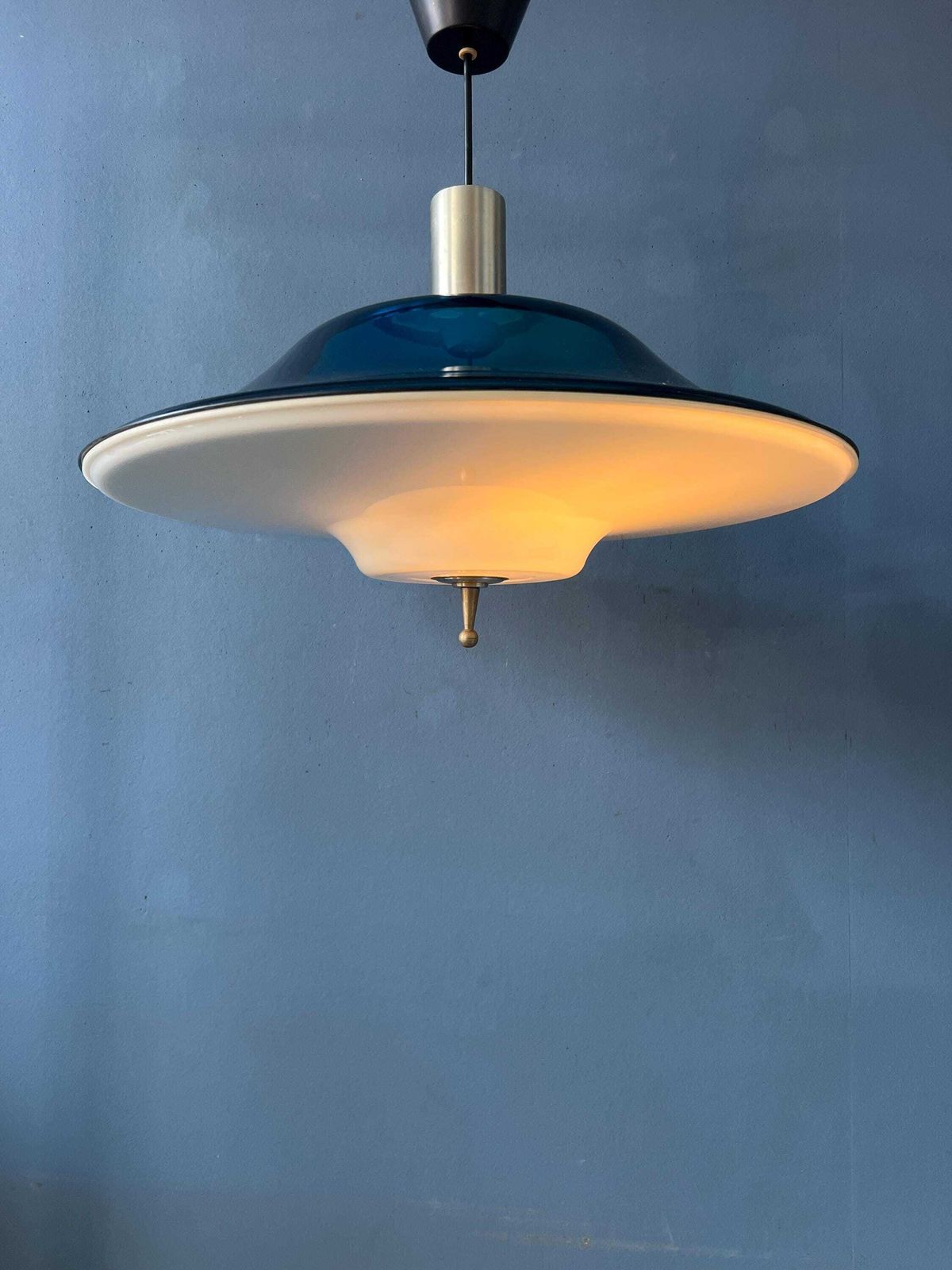 Blauwe Ufo Vliegende Schotel Space Age Hanglamp photo 410.0