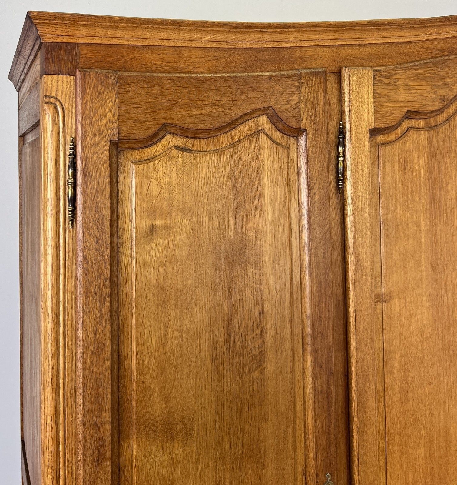 Wardrobe Vintage French Louis XVI Style Oak Four Door Carved Armoire Lot 4979. photo vinterior