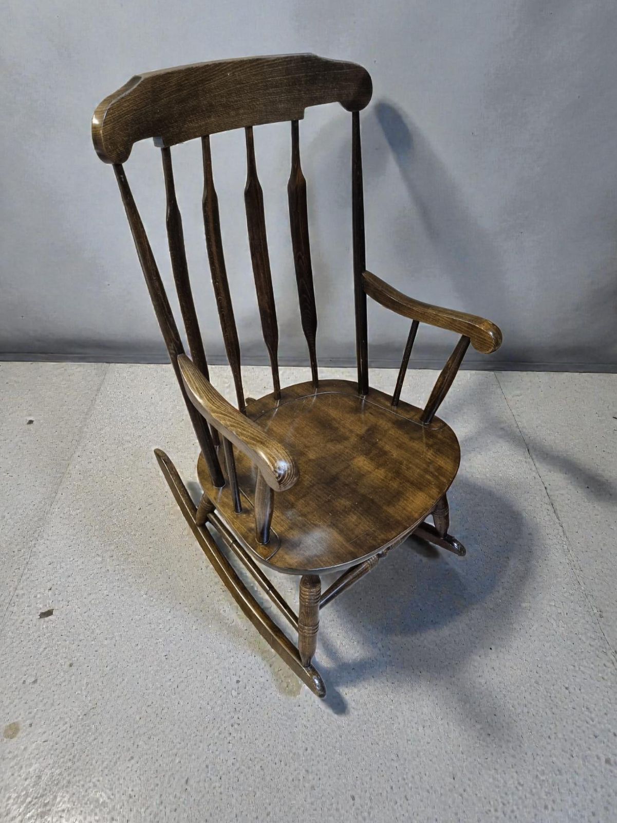 Vintage Windsor Style Wooden Rocking Chair / Armchair / C.1970 / Free Delivery photo buy