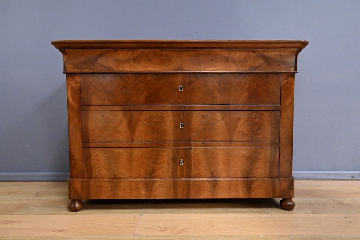 Chest Of Drawers In Burr Walnut, Restoration Period – Part 1, 19th Century photo vinterior