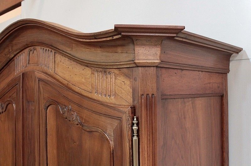 Louis XV Cabinet Walnut 19th photo Furniture