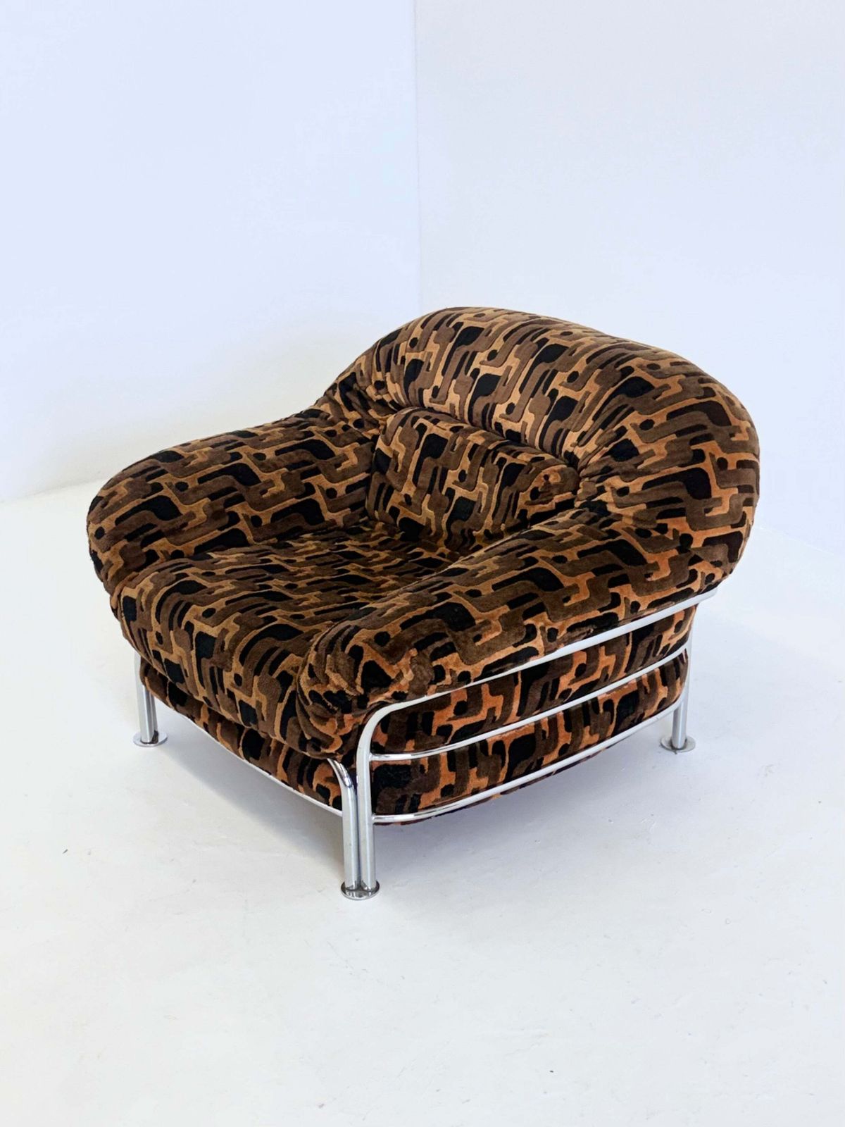 Vintage Italian Lounge Chairs With Tubular Frame photo furniture