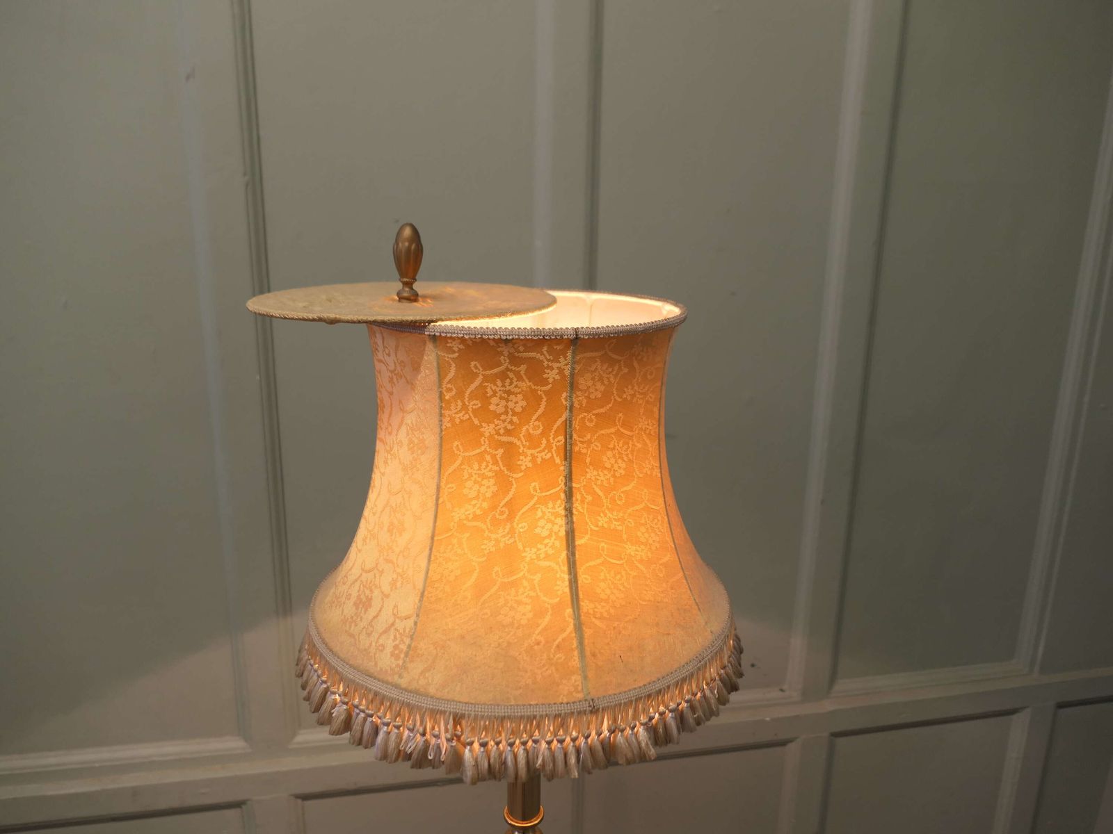 Charming Little French Boudoir Reading Lamp This Is A Delightful Little Piece photo 690.0