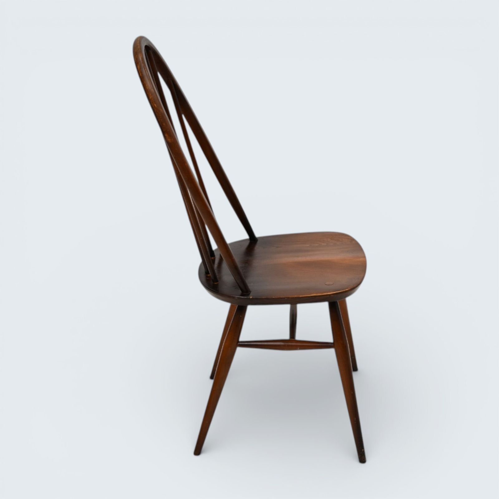 437.0 4 Ercol Dining Chairs Windsor Quaker Bow Back Vintage C1970s Free Uk Delivery photo
