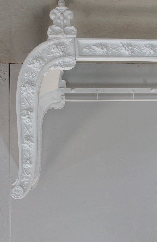 Rest Bed In Cast Iron 20th photo for sale