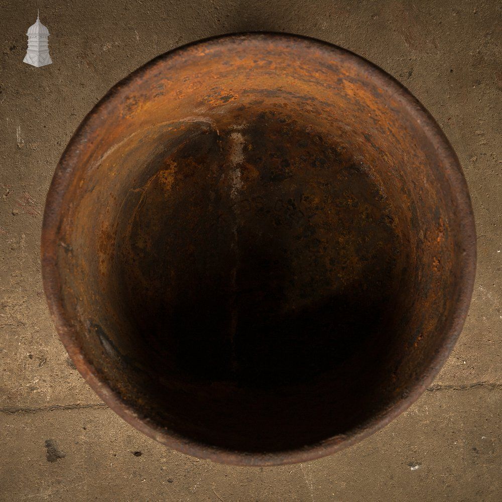 Quenching Bowl Or Cauldron Cast Iron photo 238.0