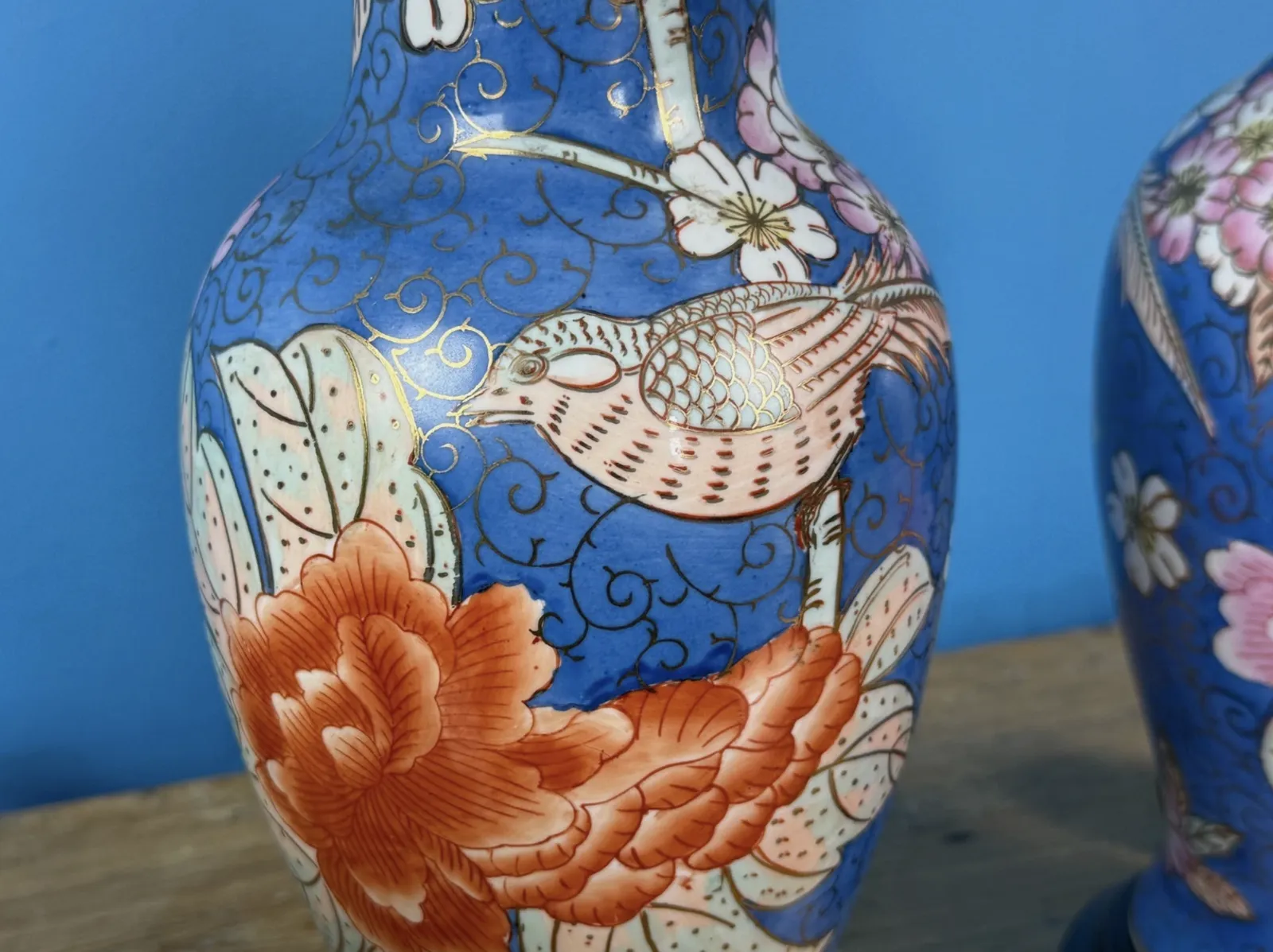 Vintage Chinese Chinoiserie Bird And Flower Porcelain Lamp Pair photo 395.0