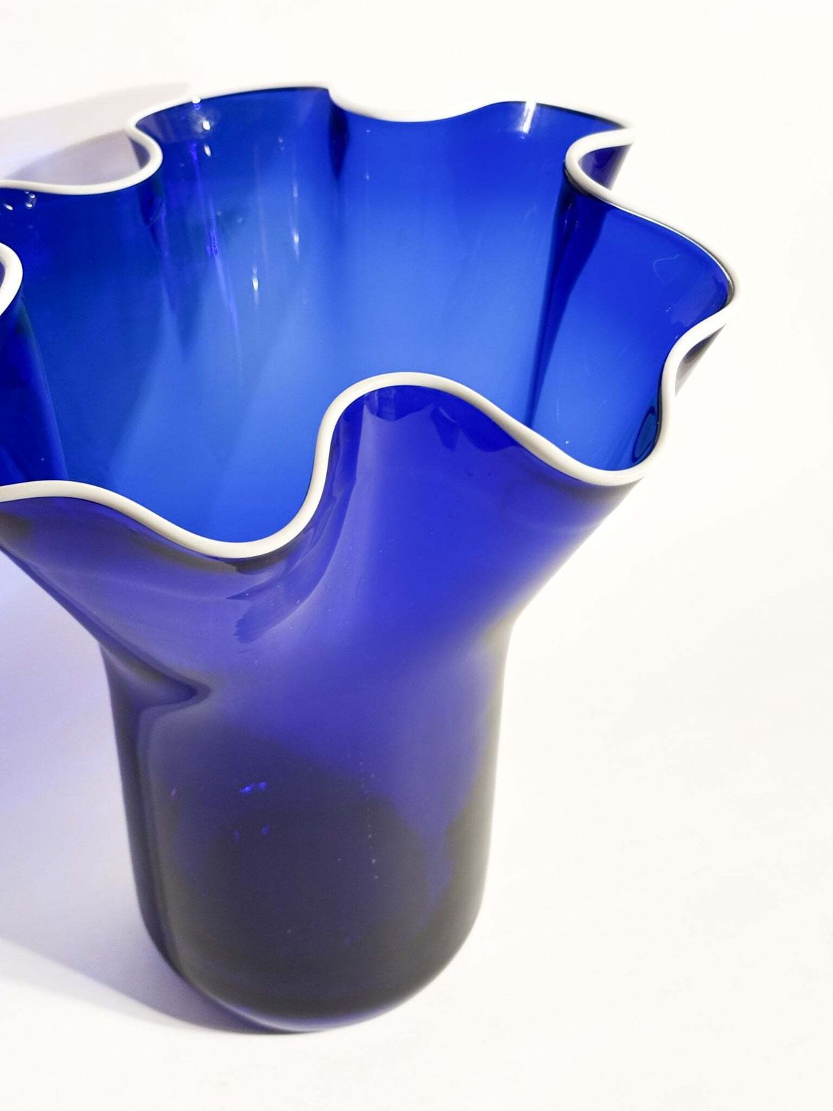 Blue And White Murano Glass Handkerchief Vase From The 1980s photo for sale